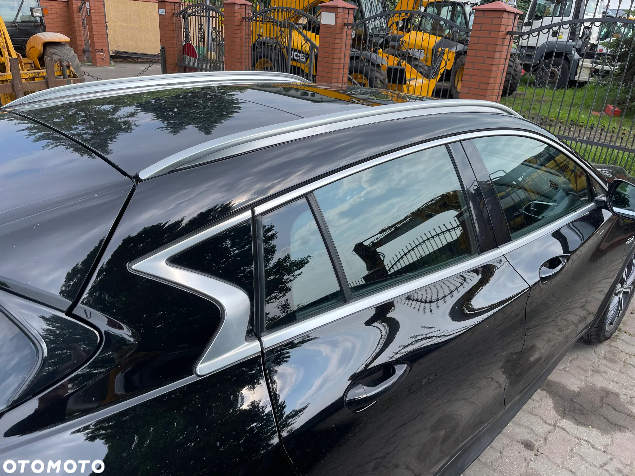 Infiniti QX30 2.2d DCT AWD Premium - 24