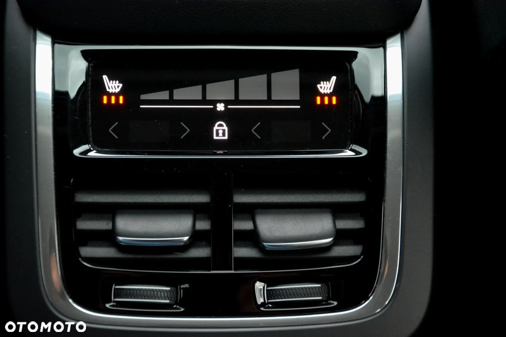 Volvo S90 - 13