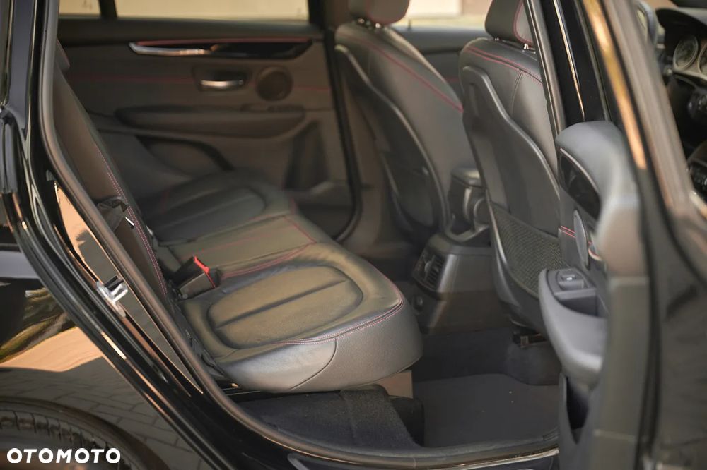 BMW Seria 2 218d Gran Tourer Sport-Aut Sport Line - 25