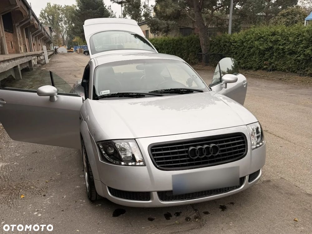 Audi TT Coupé - 13