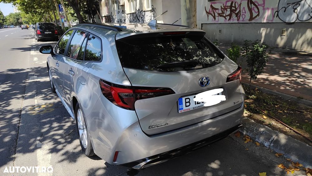 Toyota Corolla 1.8 HSD Business - 5