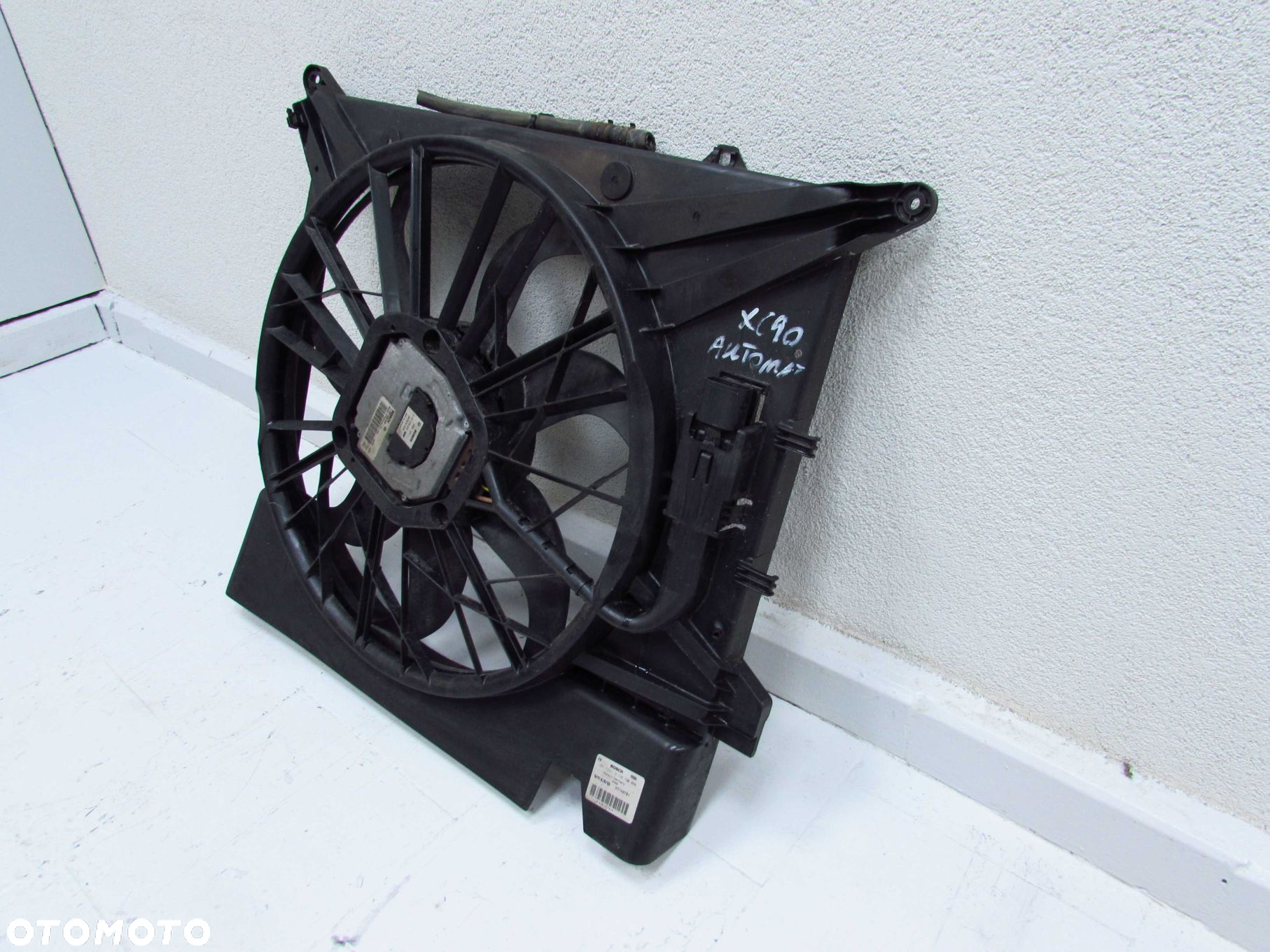 VOLVO XC90 LIFT 2.4 D5 WENTYLATOR CHLODNICY 30749761 07-14 - 3