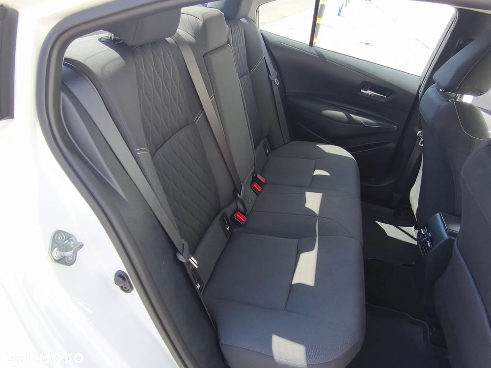 Toyota Corolla 1.8 Hybrid GPF Comfort - 8