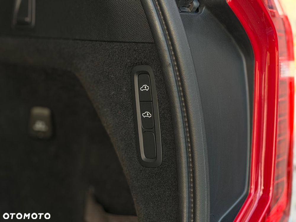 Volvo XC 90 T8 AWD Twin Engine Geartronic RDesign - 20
