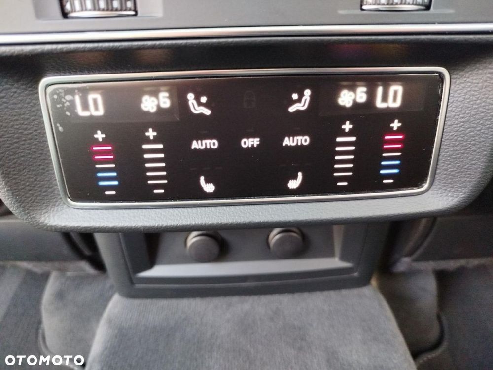 Audi SQ8 - 26