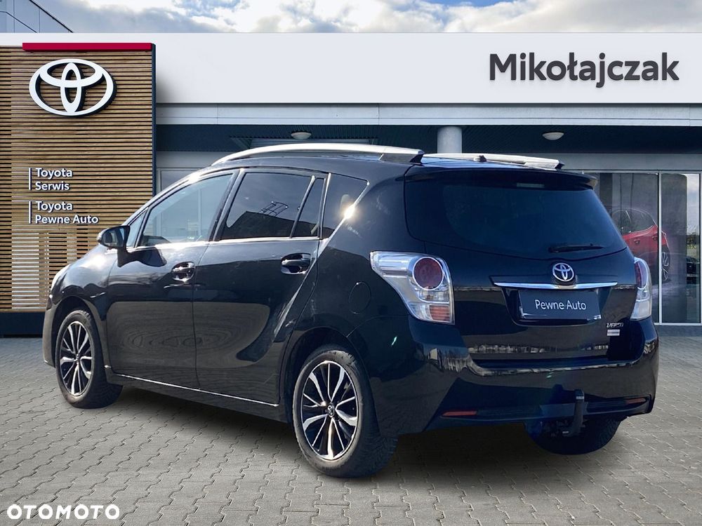 Toyota Verso 1.8 Prestige 7os EU6 - 6