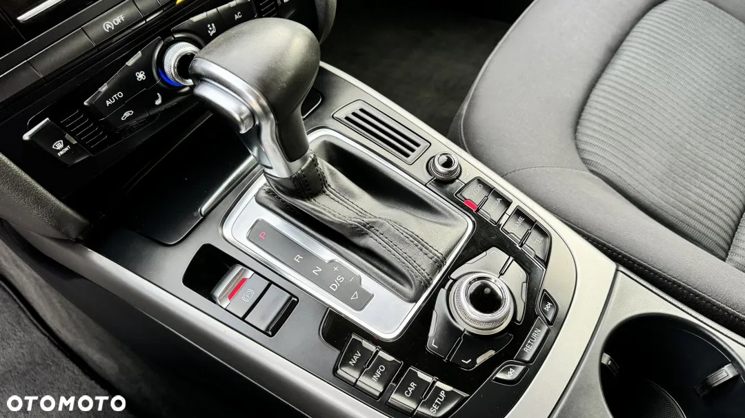 Audi A4 Avant 2.0 TDI DPF multitronic Attraction - 25