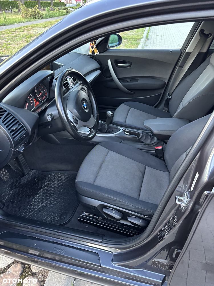 BMW Seria 1 - 8