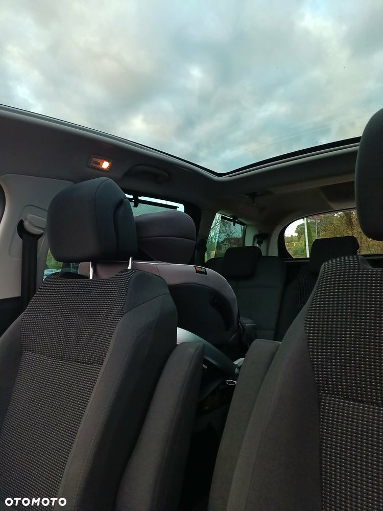 Peugeot 5008 HDI FAP 150 Style - 10