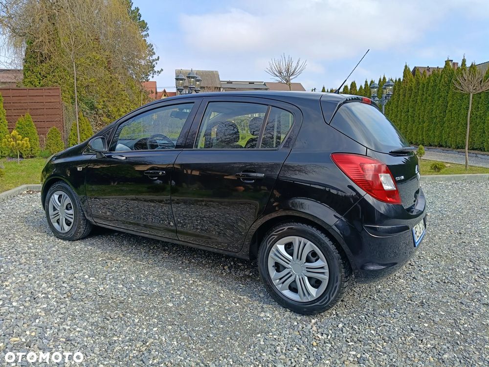 Opel Corsa - 29