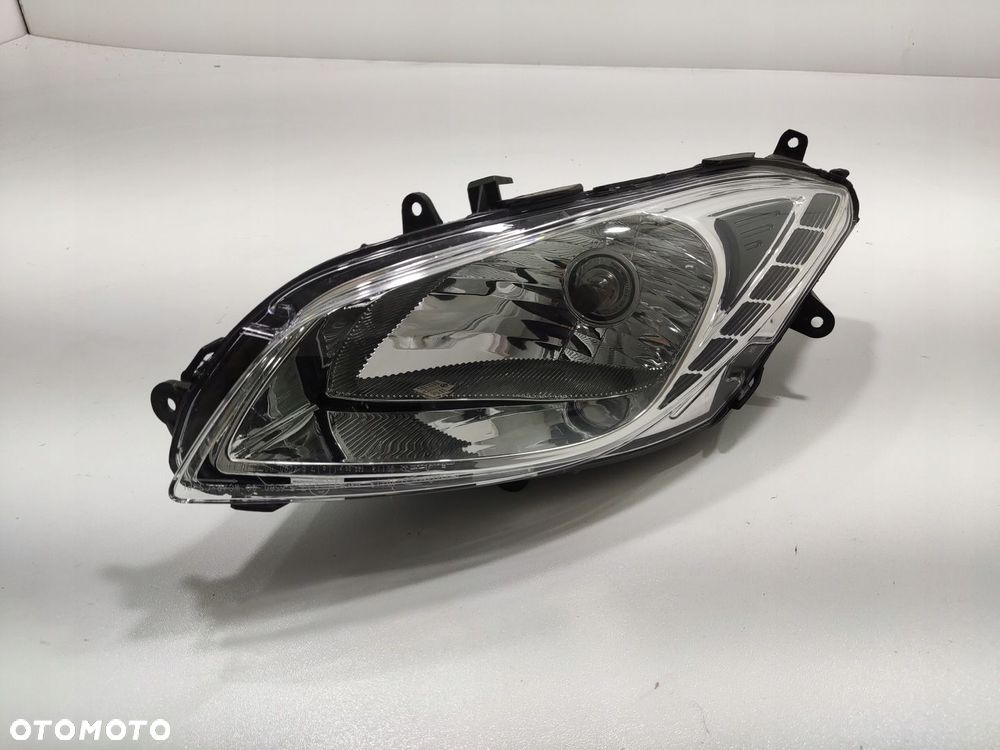LAMPA REFLEKTOR PRAWA PRAWY PRZÓD PRZEDNIA METROPOLIS RS 400 2013-2018 - 3