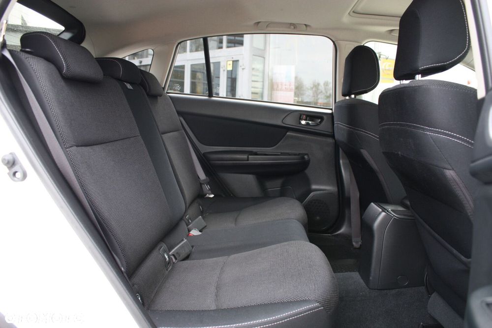 Subaru XV 2.0i Exclusive CVT - 19