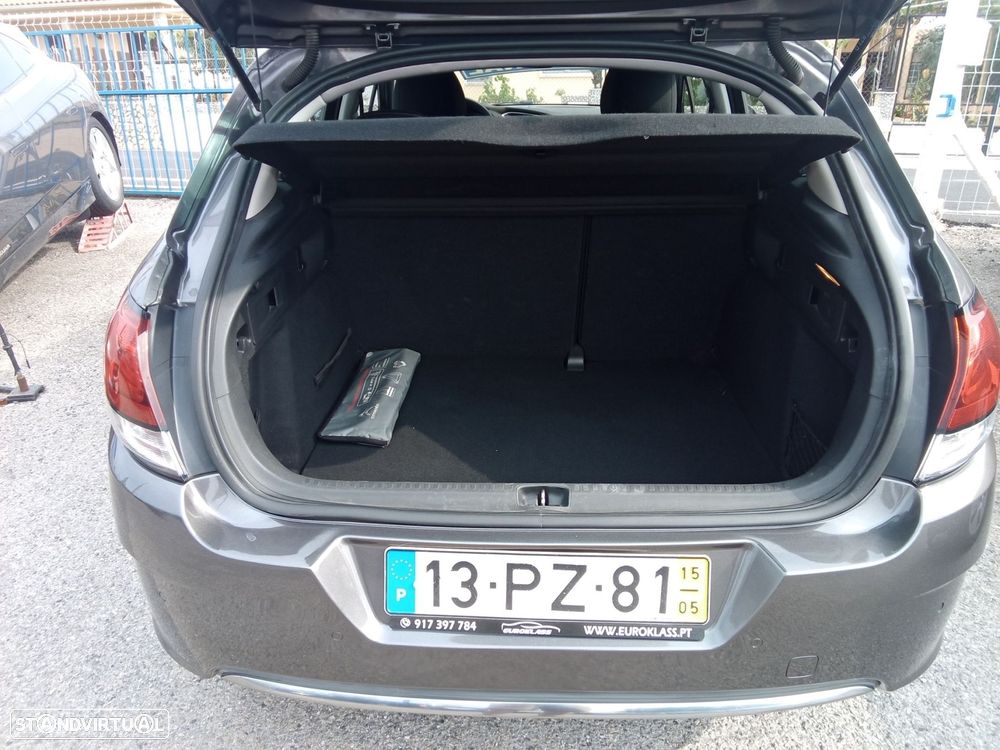 Citroën C4 1.2 PureTech Feel - 8
