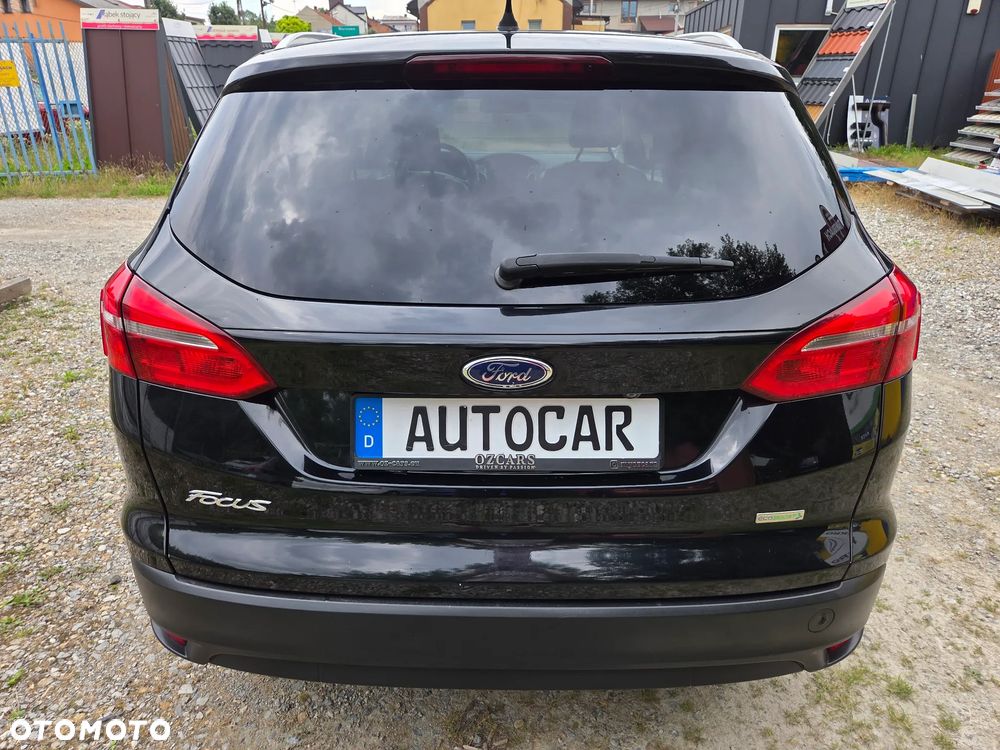 Ford Focus 1.0 EcoBoost Titanium - 5