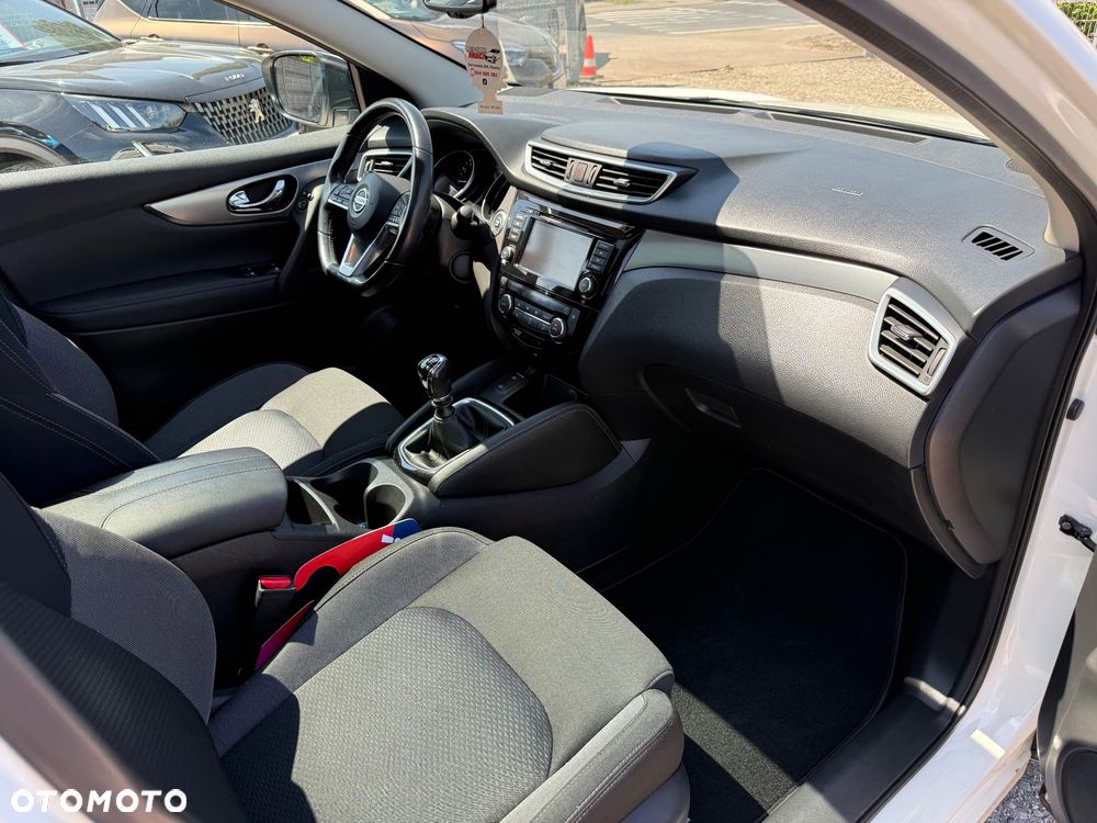 Nissan Qashqai - 14