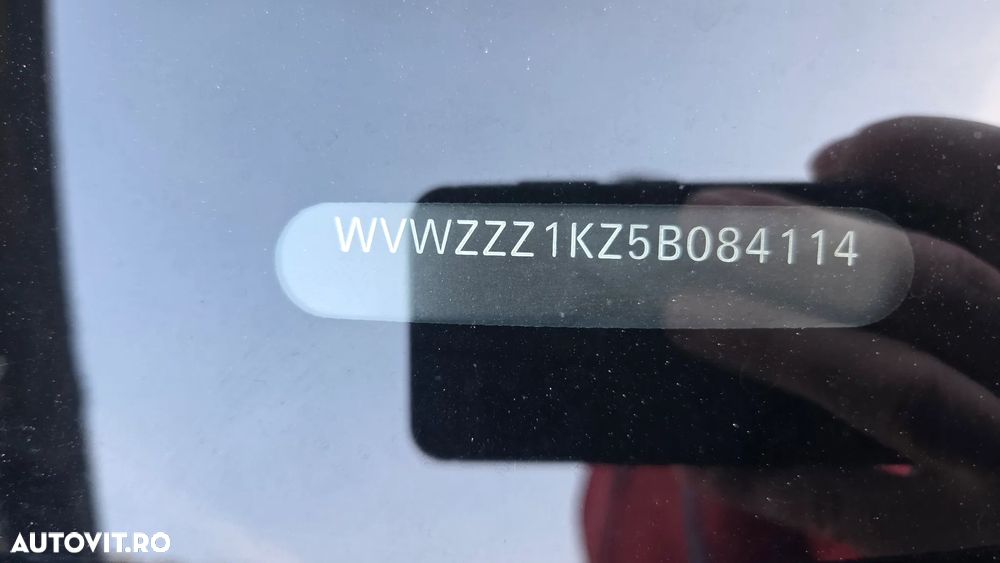 Volkswagen Golf 1.9 TDI Trendline - 11