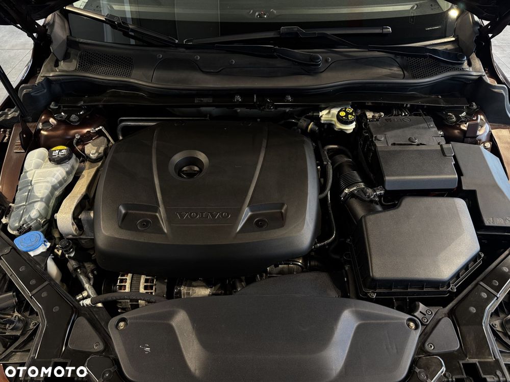 Volvo V40 Cross Country - 27