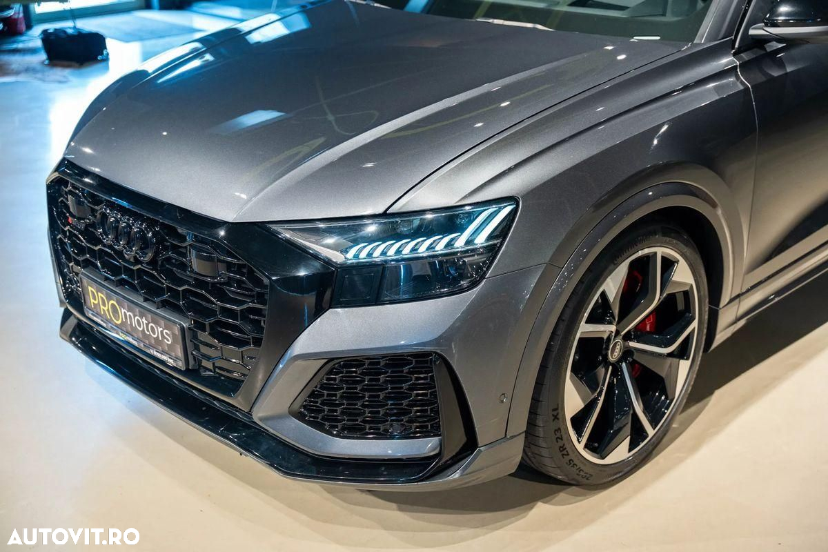 Audi RS Q8 - 7