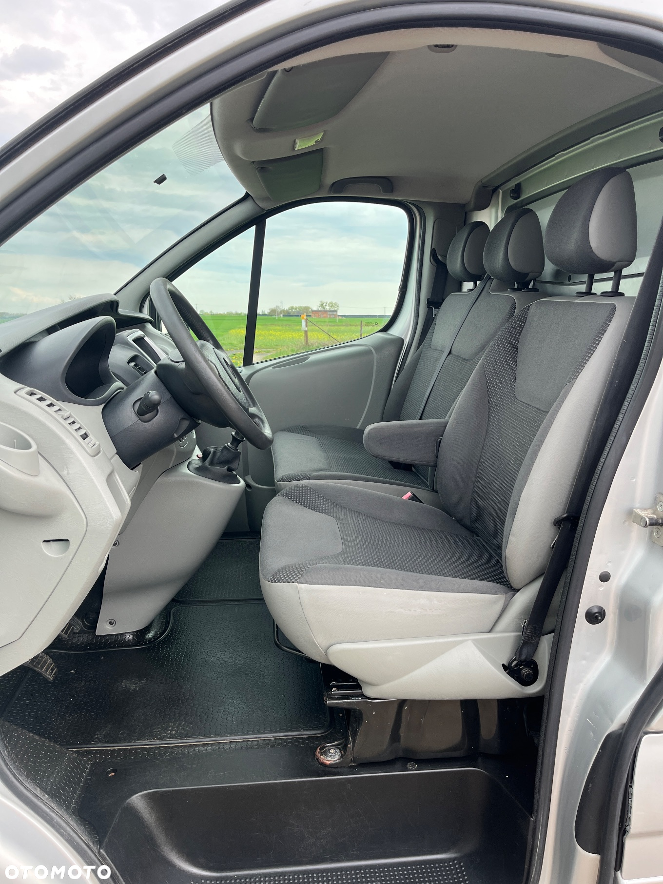Opel Vivaro - 19
