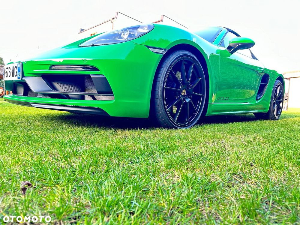 Porsche 718 Spyder - 9