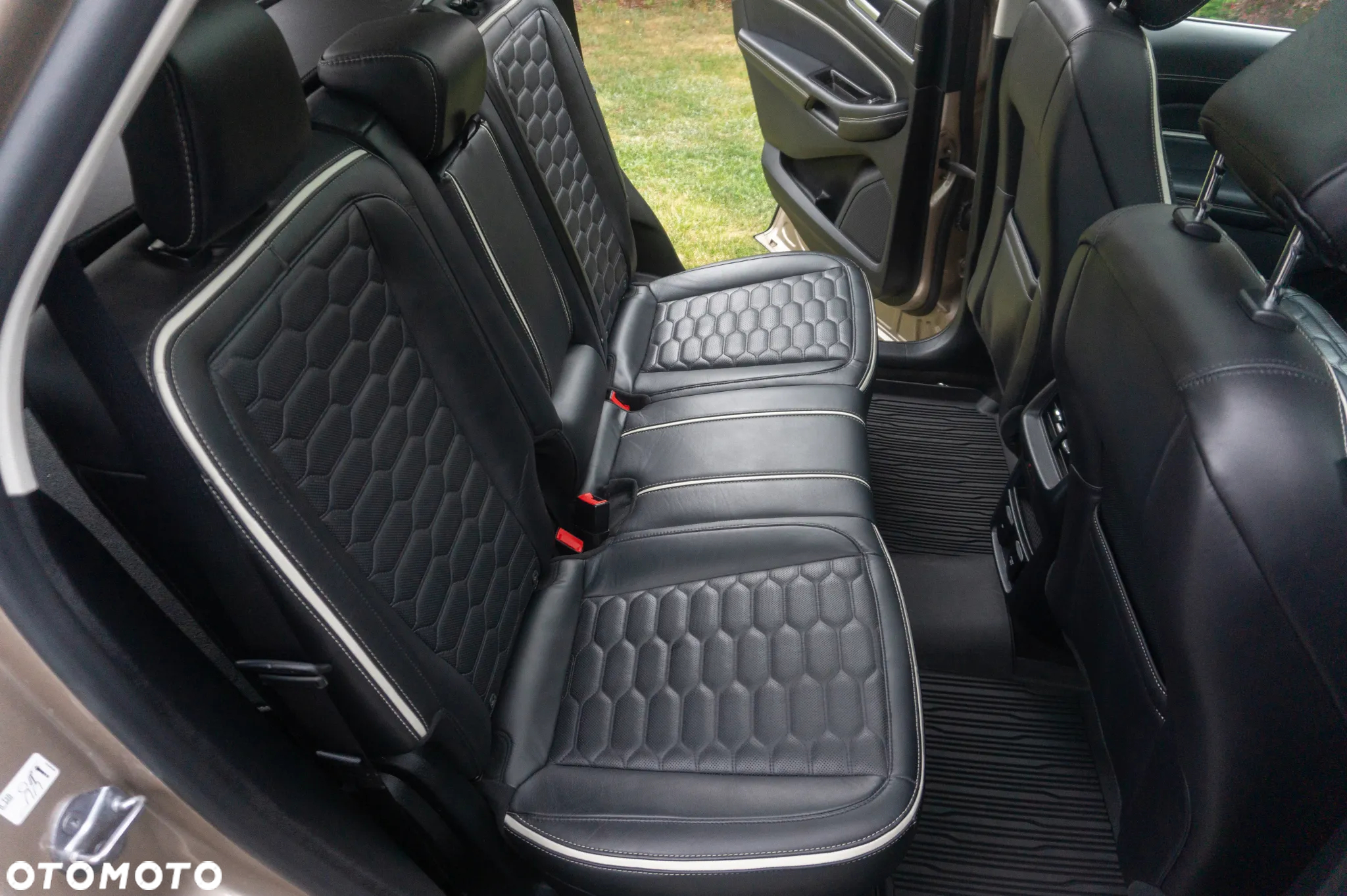 Ford Edge 2.0 EcoBlue Twin-Turbo 4WD Vignale - 35