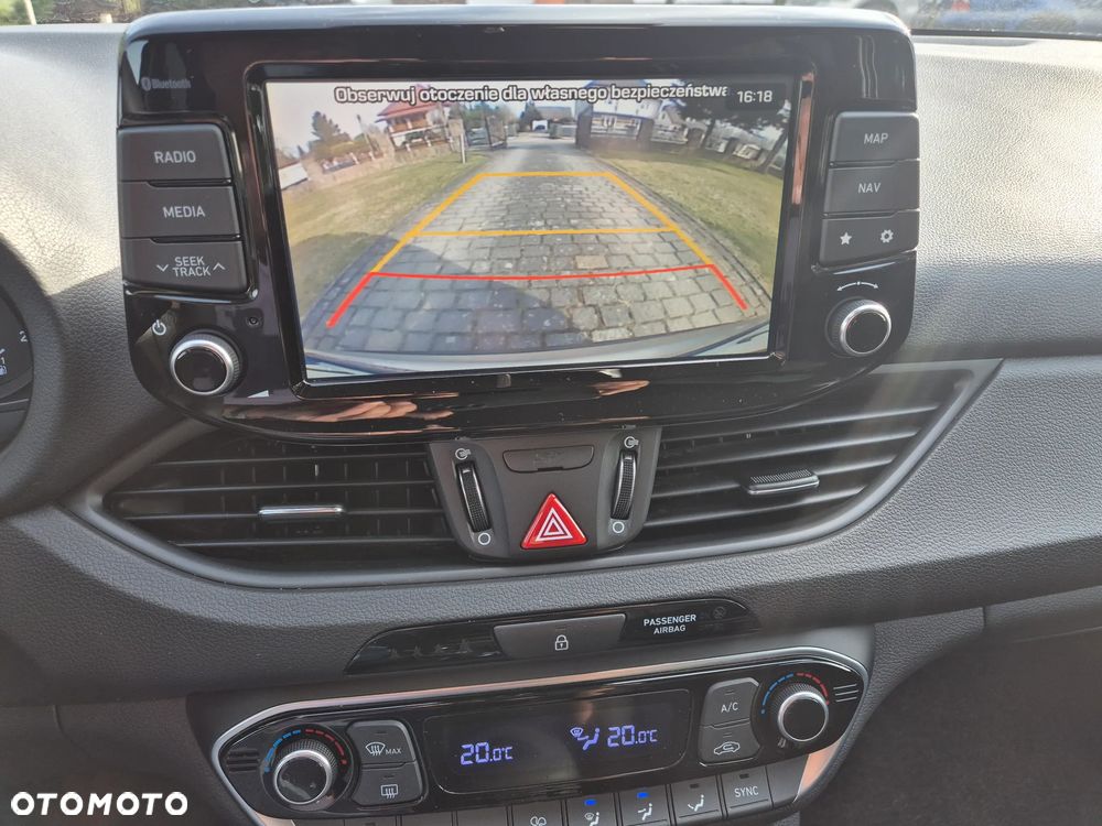 Hyundai i30 1.4 T-GDI Passion Plus - 11