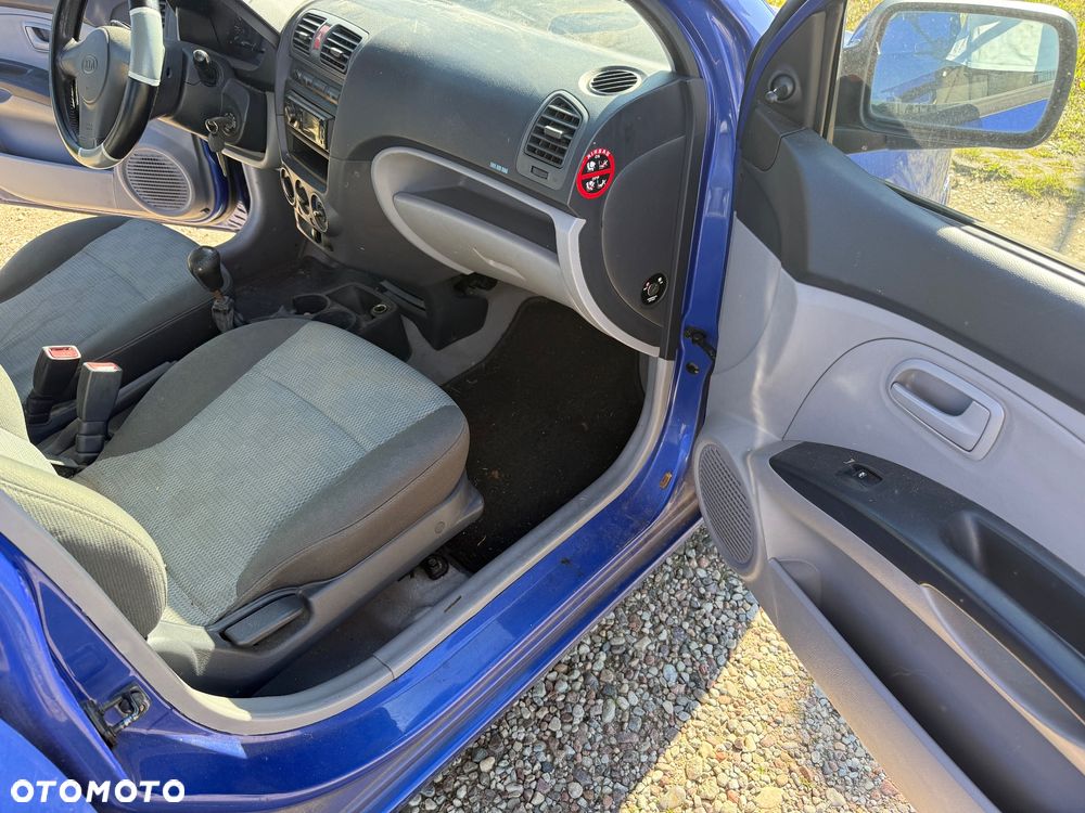 Kia Picanto 1.1 LX - 12