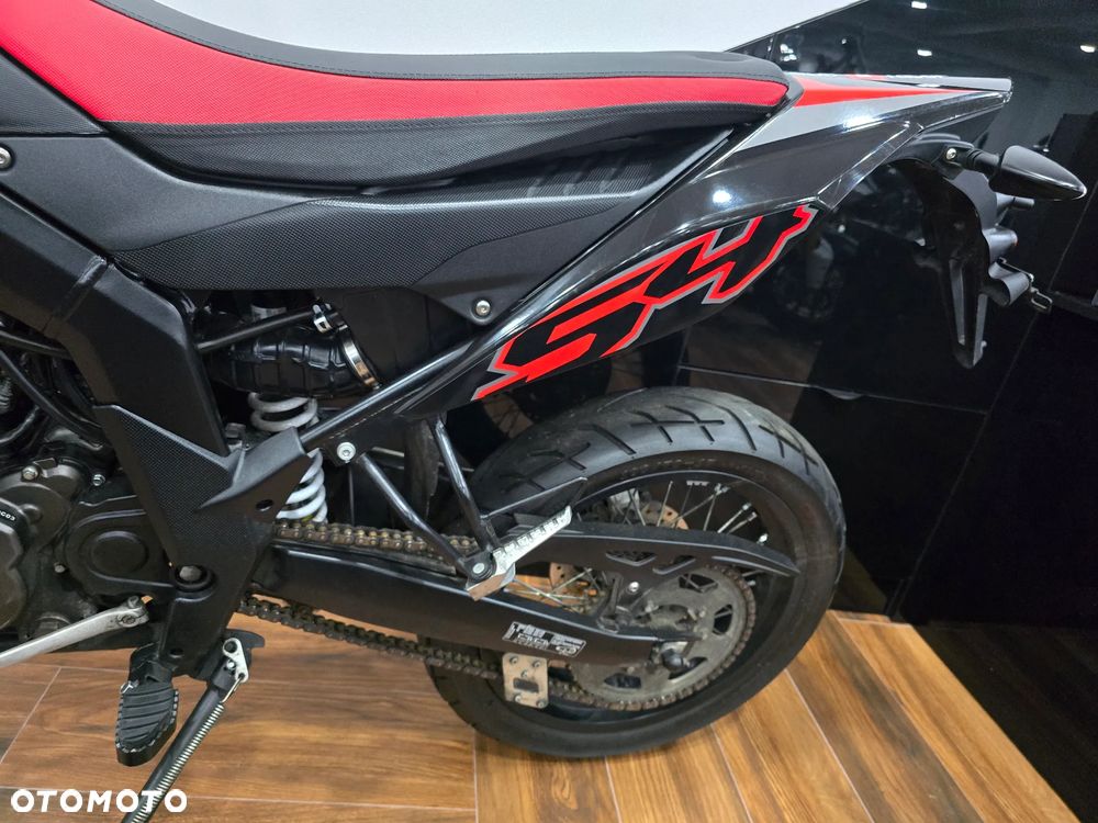 Aprilia SX - 18