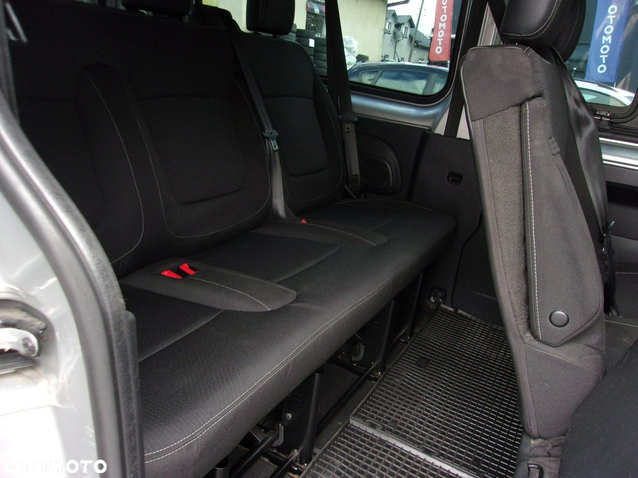 Opel Vivaro - 23
