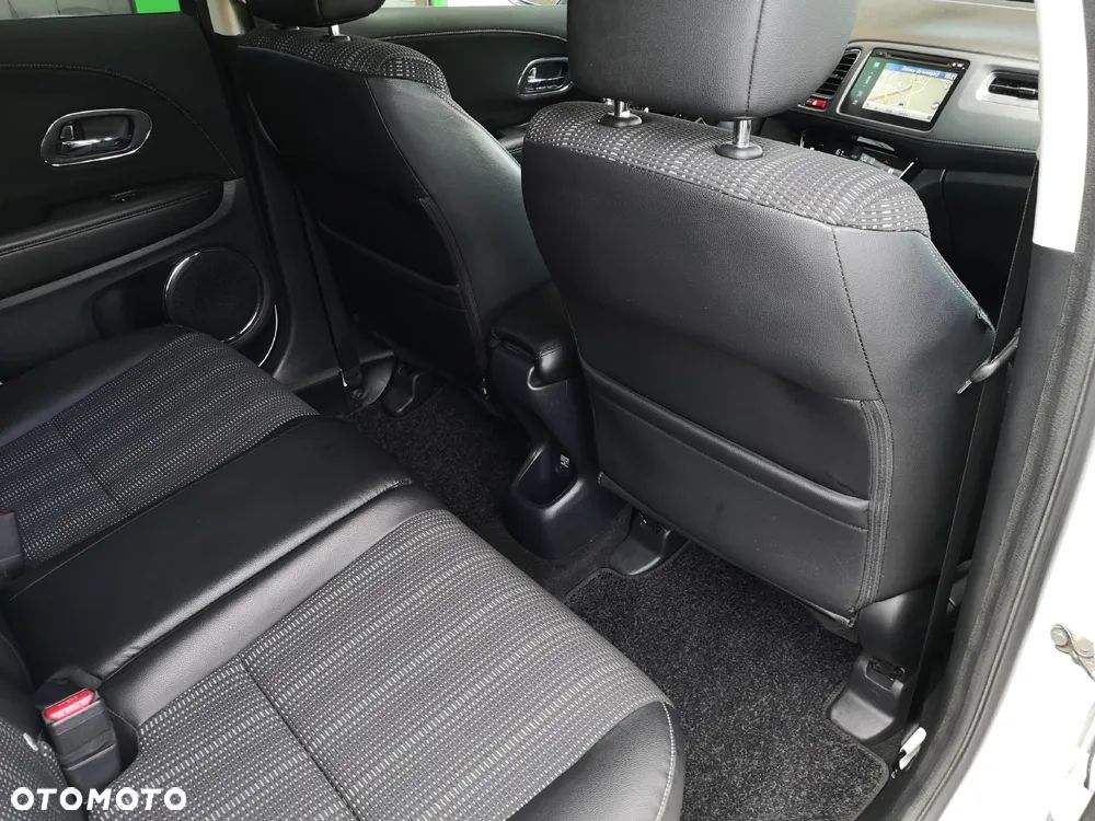 Honda HR-V 1.5 i-VTEC CVT Executive - 37