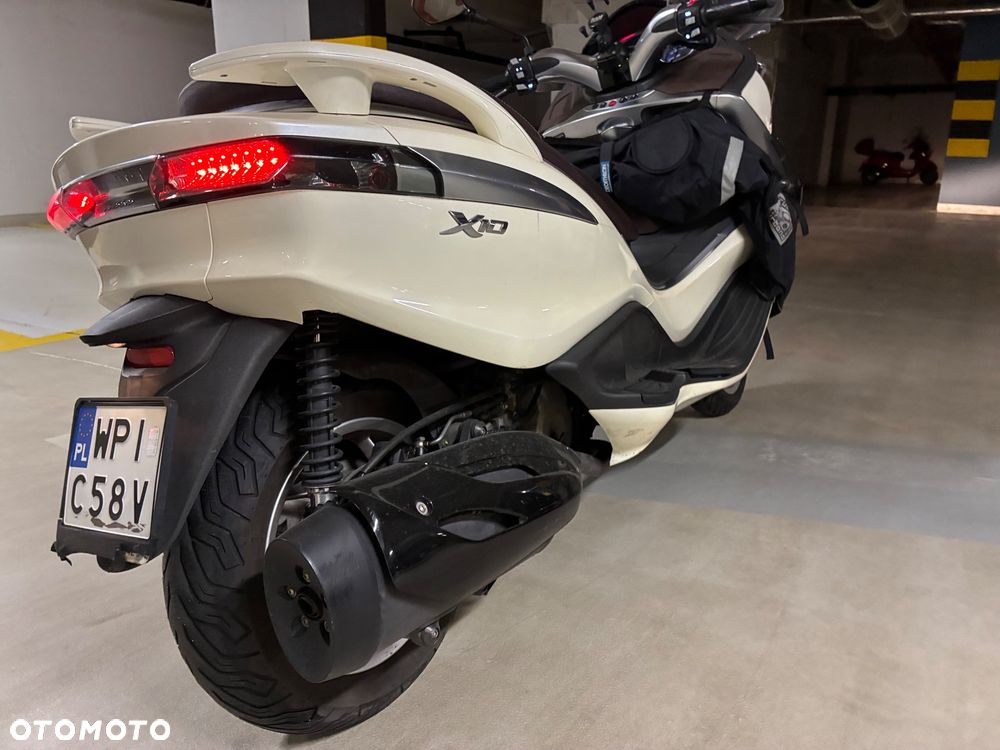 Piaggio X10 - 4