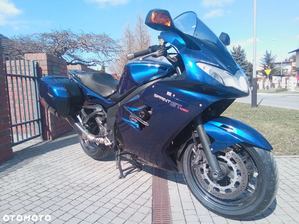 Triumph Sprint - 15