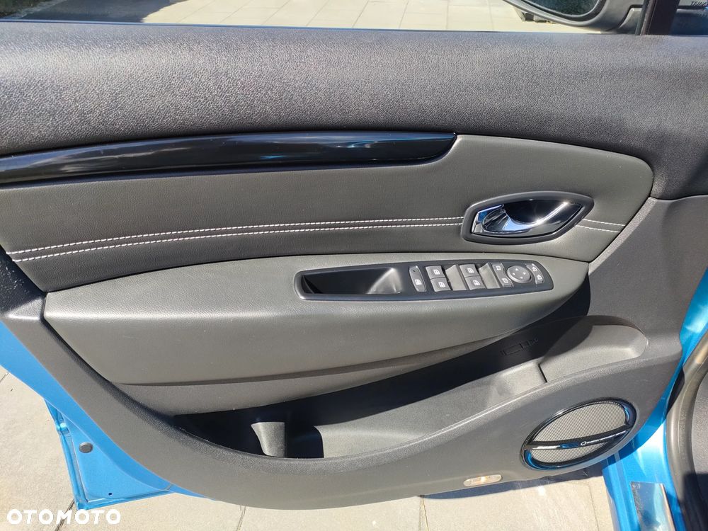 Renault Scenic ENERGY TCe 115 S&S Bose Edition - 11