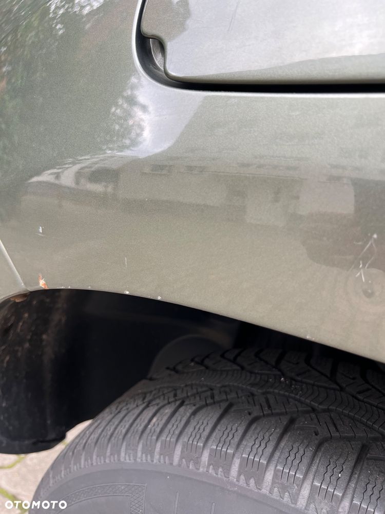 Dacia Duster 1.6 Laureate - 30