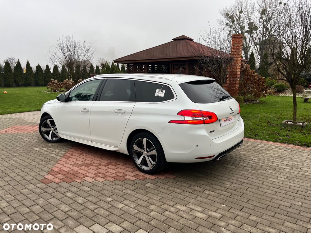 Peugeot 308 PureTech 130 GPF EAT8 Stop & Start Tech Edition - 12