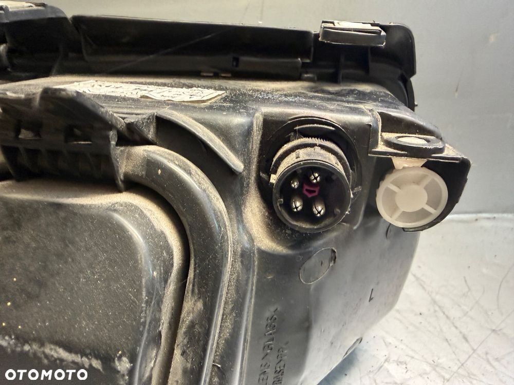 LAMPA LEWA PRZÓD AUDI A4 B5 JAK NOWA PRZEDLIFT - 6