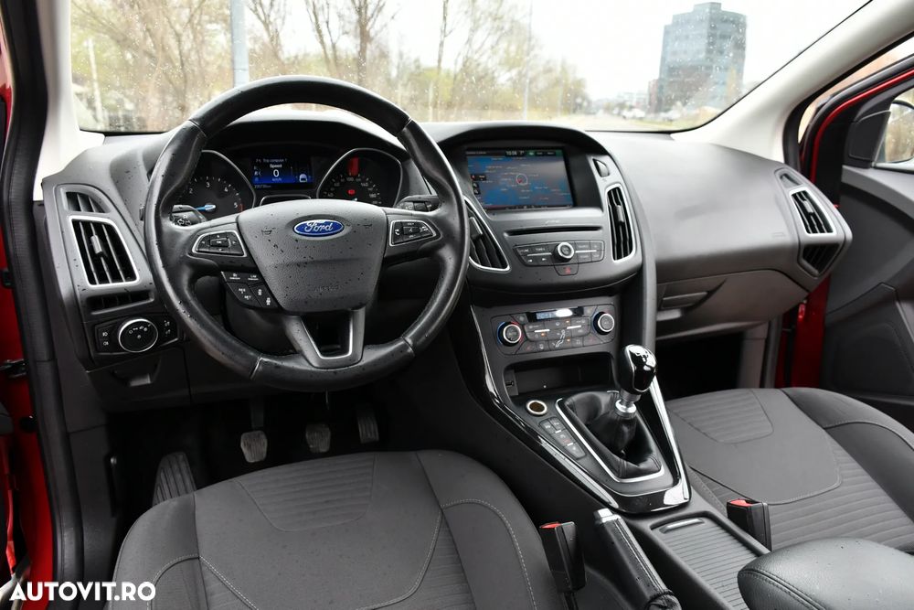 Ford Focus 1.5 TDCi DPF Start-Stopp-System Titanium - 25