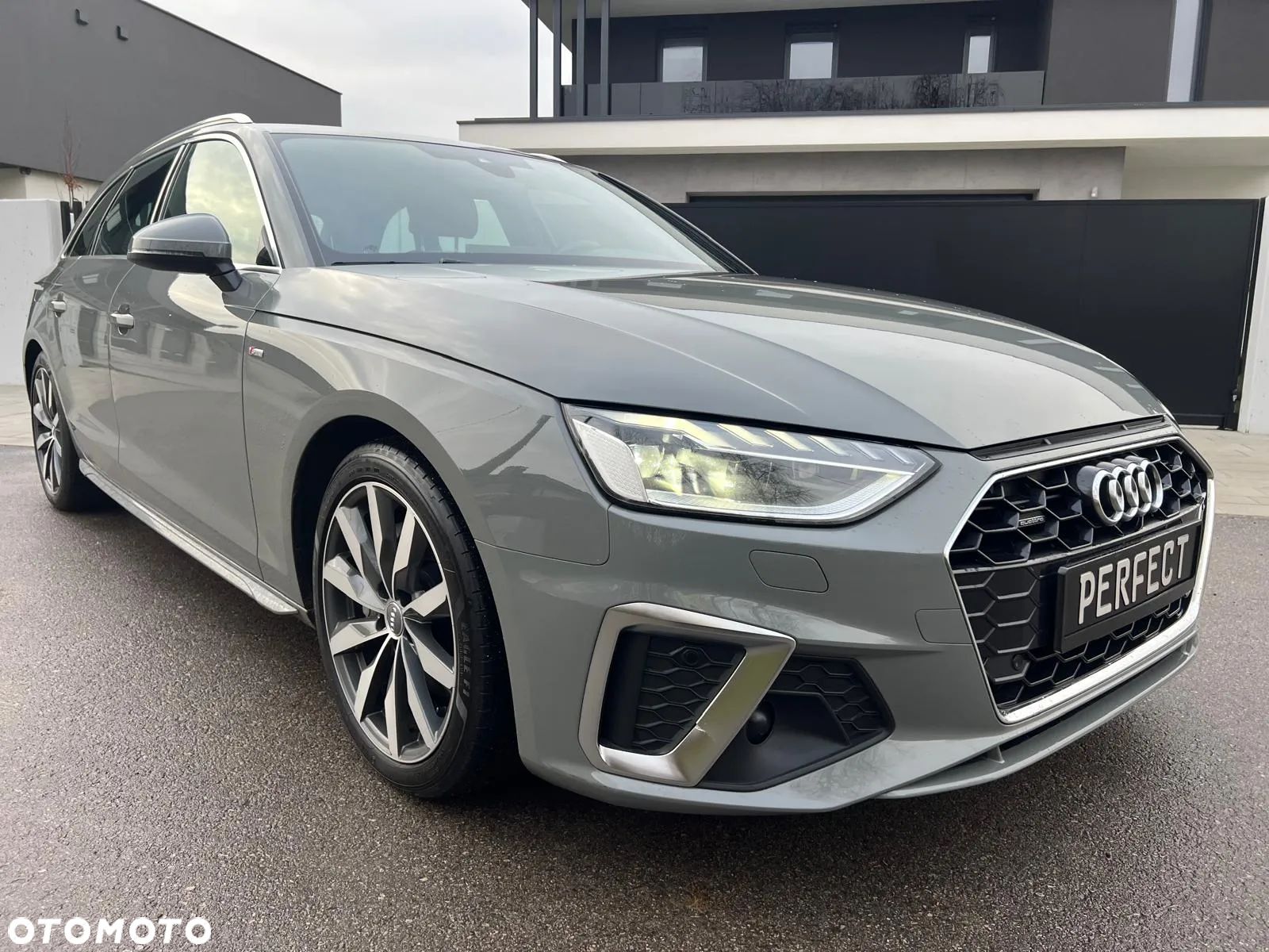 Audi A4 40 TDI Quattro S Line S tronic - 1