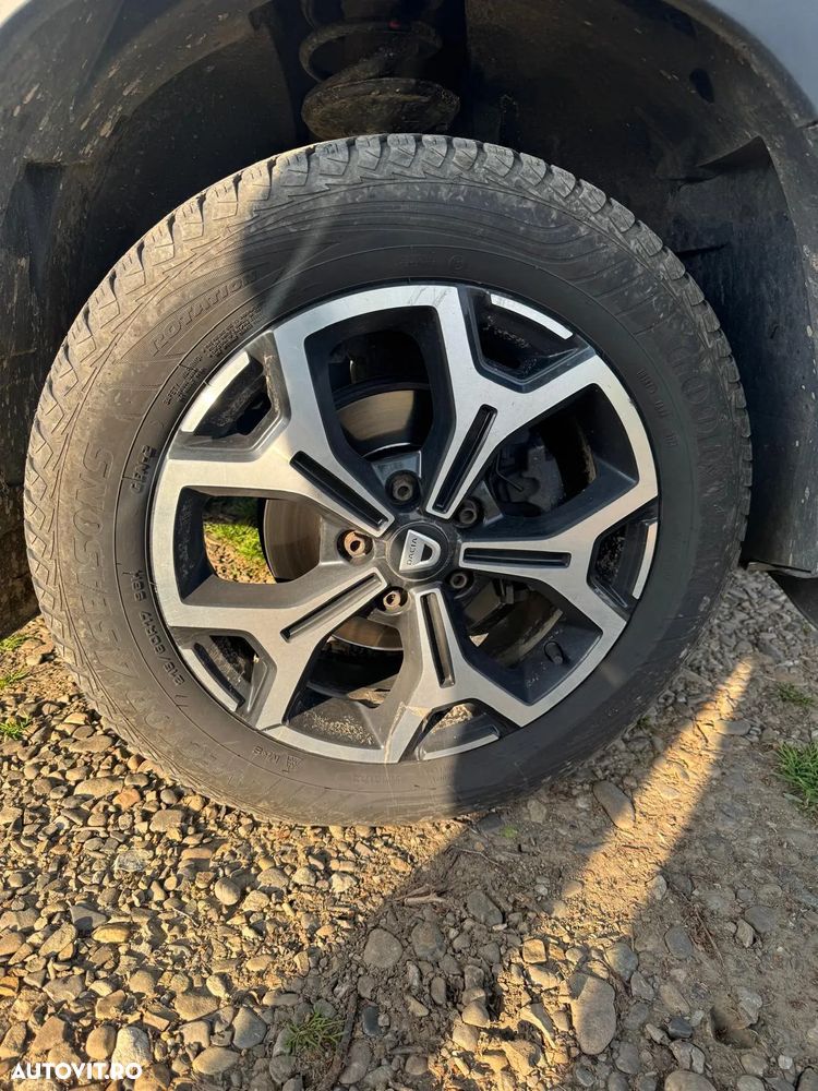 Dacia Duster dCi 110 FAP 4x4 Prestige - 8