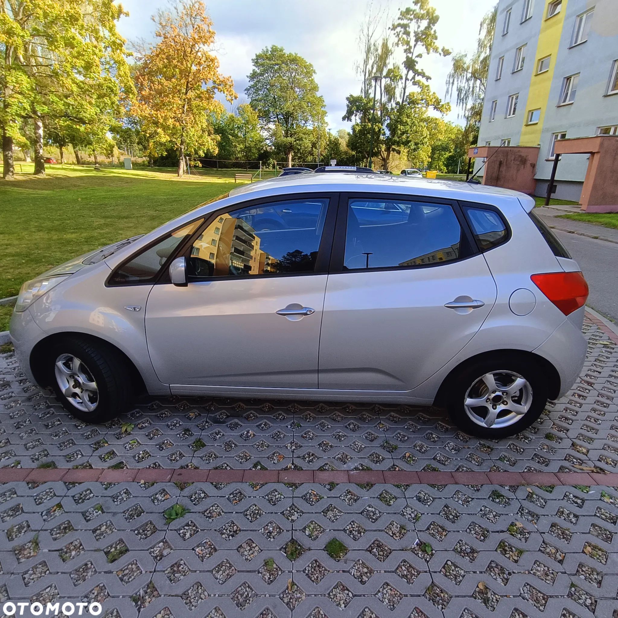 Kia Venga - 1