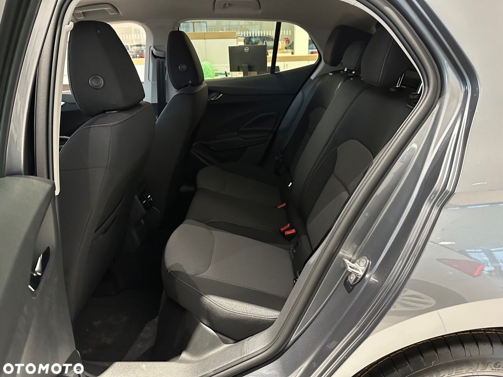 Skoda Fabia 1.0 TSI Selection DSG - 11
