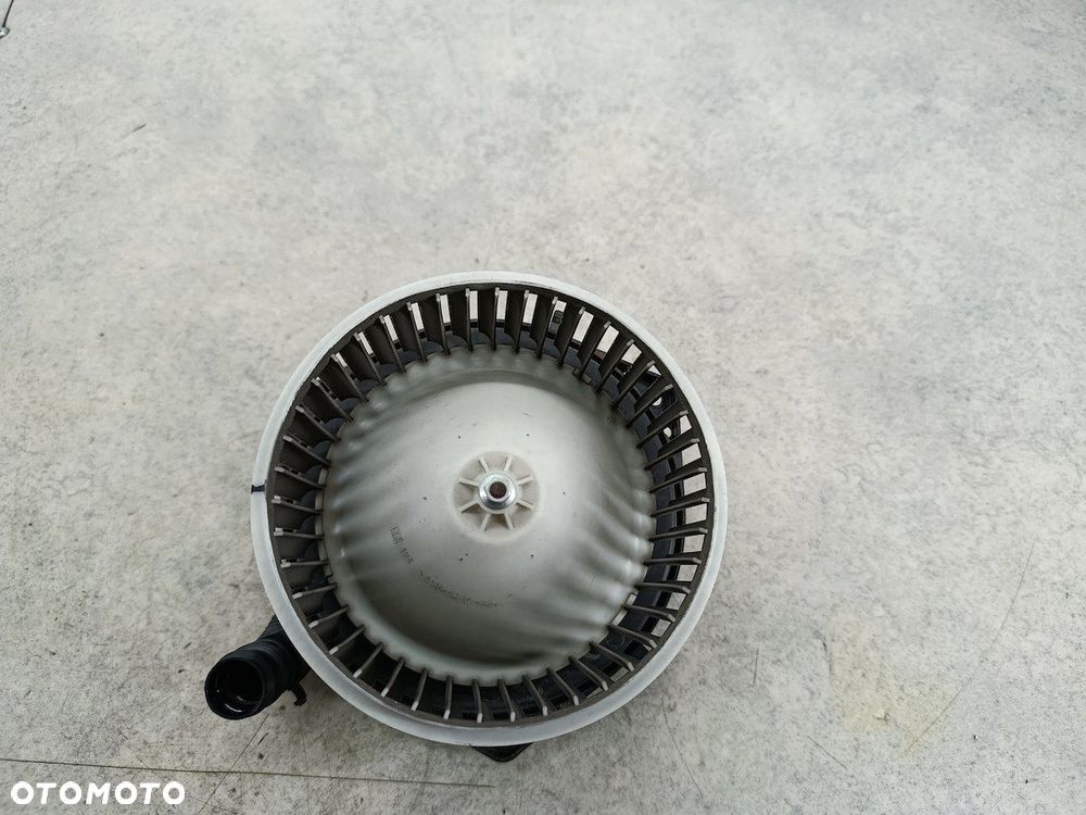 WENTYLATOR NAWIEWU, DMUCHAWA RENAULT LAGUNA III 1.5 DCI - 3