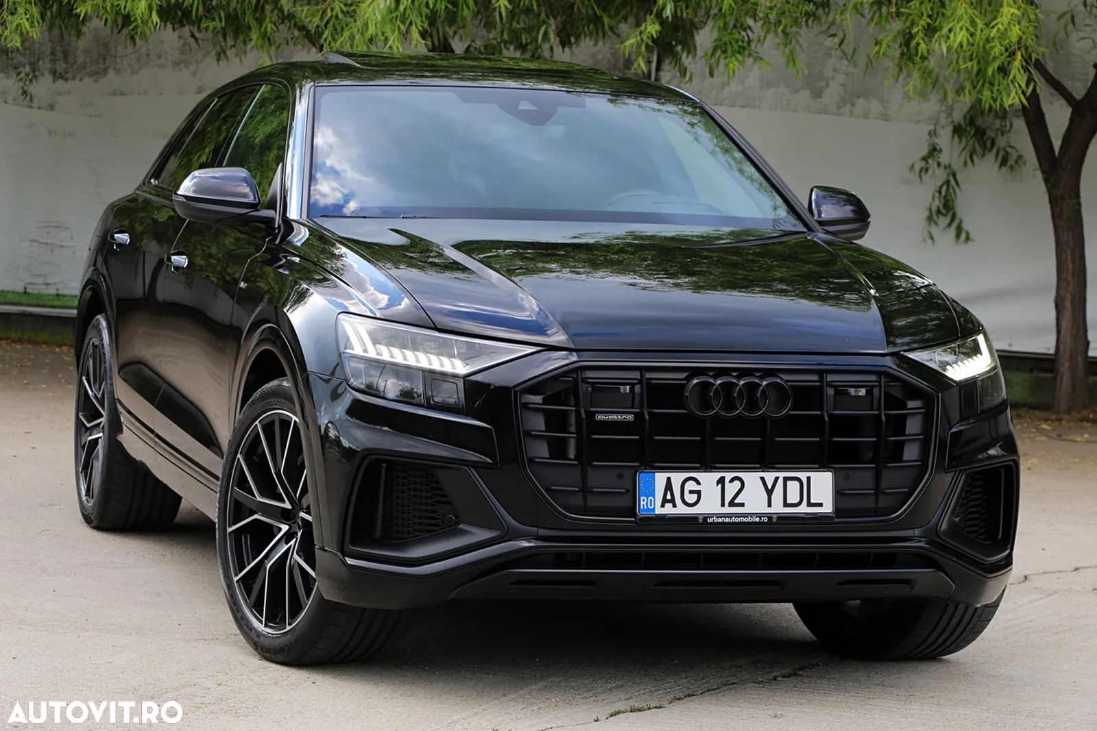 Audi Q8 55 TFSI quattro Tiptronic MHEV - 1