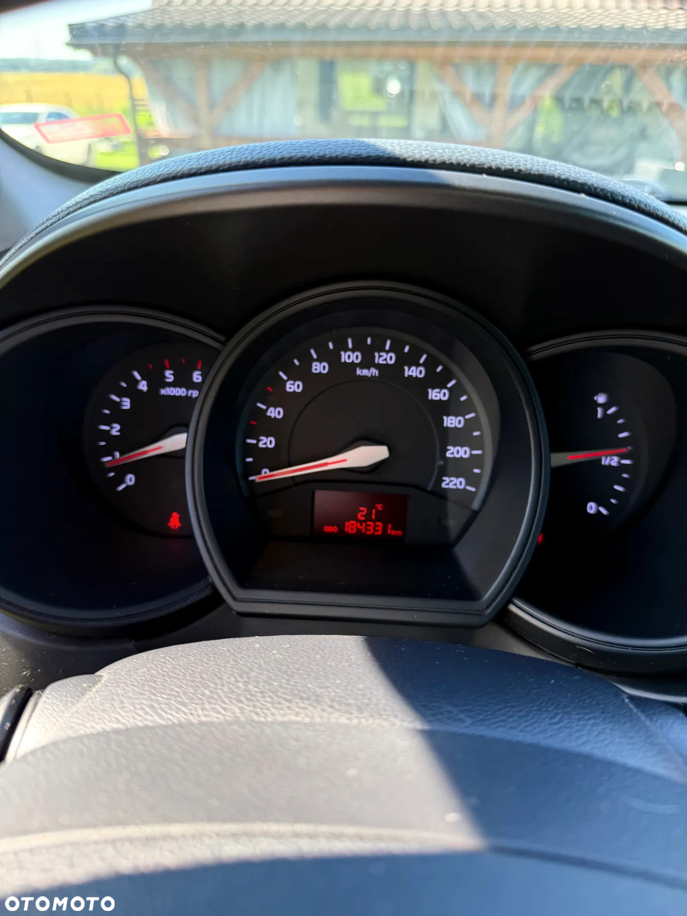 Kia Rio - 9
