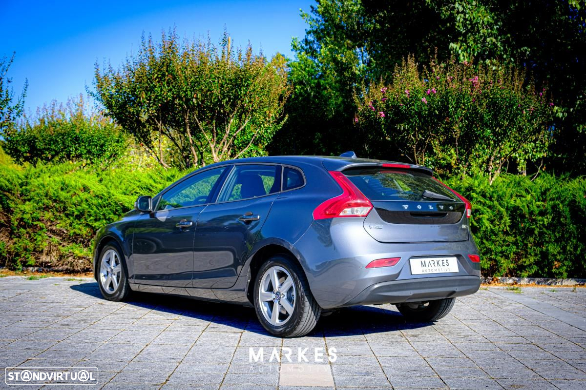 Volvo V40 1.6 D2 Momentum - 12