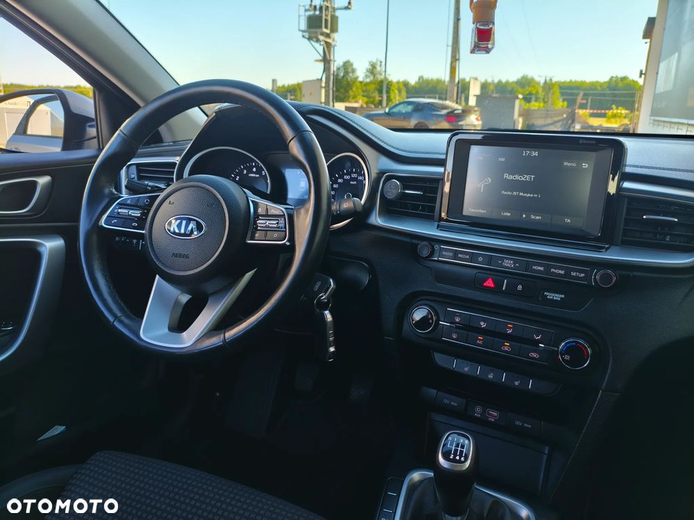 Kia Ceed 1.4 CVVT Dream Team Edition - 8