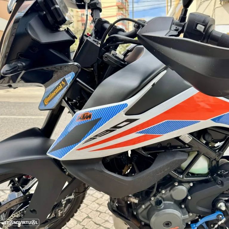 KTM Adventure 390 - 2