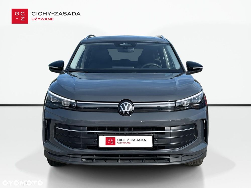 Volkswagen Tiguan - 9