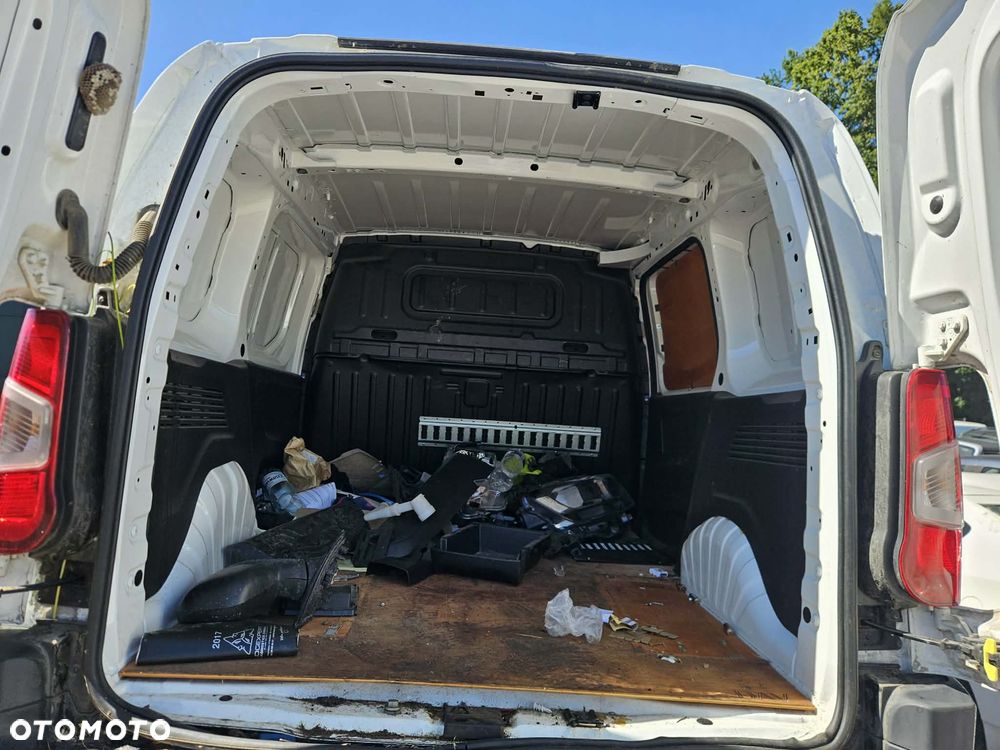 Citroën BERLINGO 1.6 eHDI  2019 FRANCJA - 10
