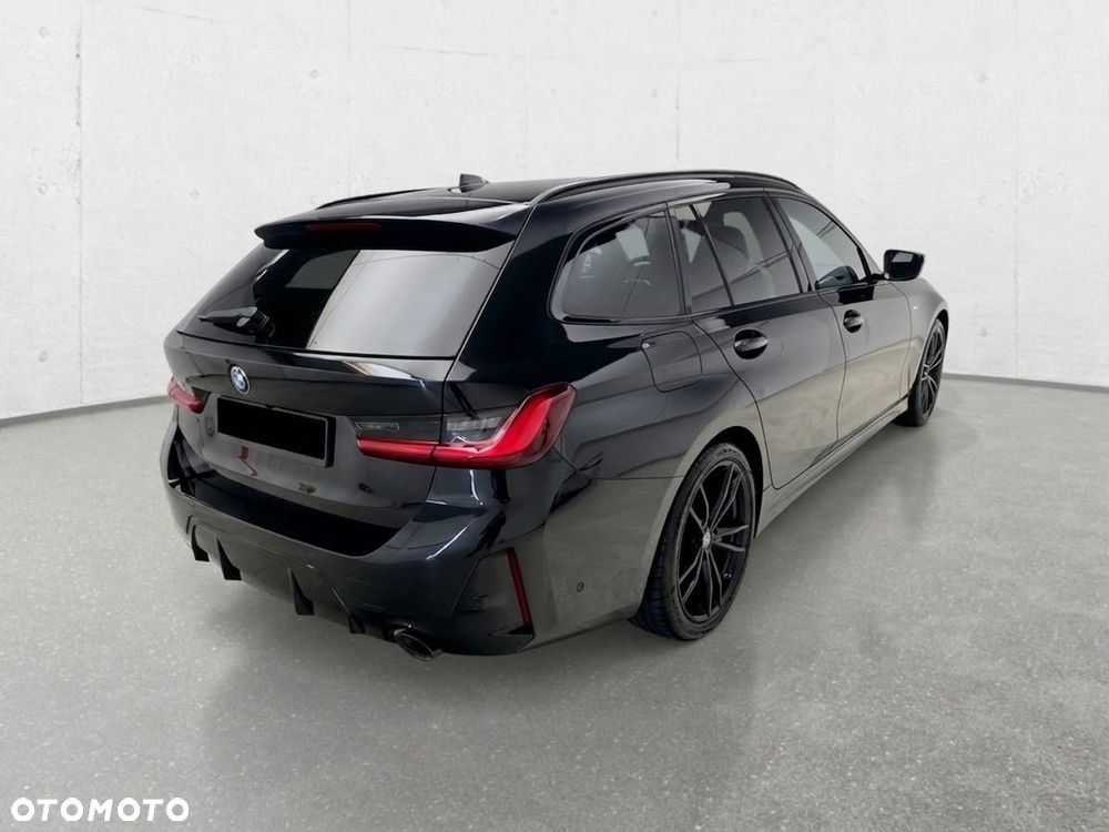 BMW Seria 3 320d xDrive MHEV M Sport sport - 4